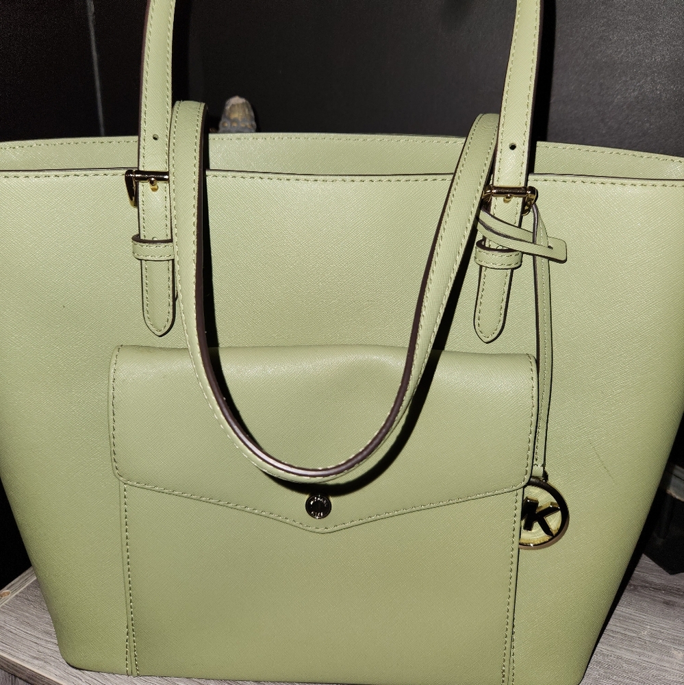 MICHEAL KORS LARGE TOTE